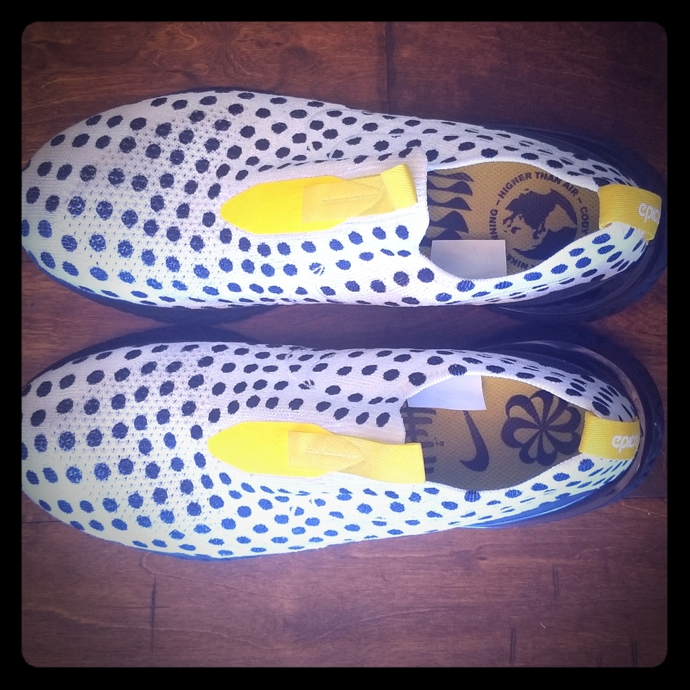 Nike Epic Phantom React